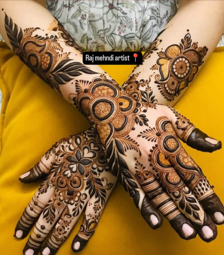 Custom Mehndi